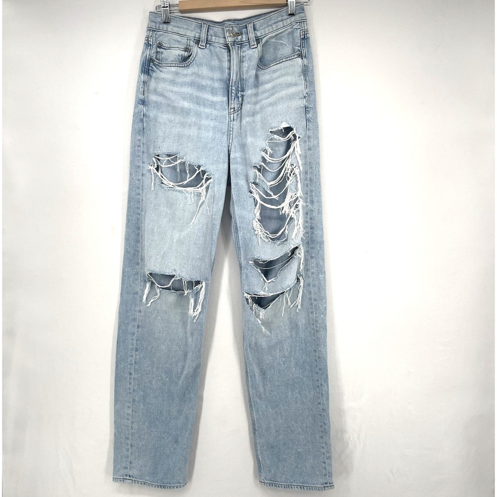 American Eagle Baggy Jean Distressed Faded‎ Light Blue Wash Size 4